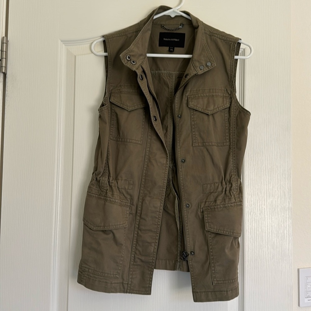 Banana Republic utility vest XS petite